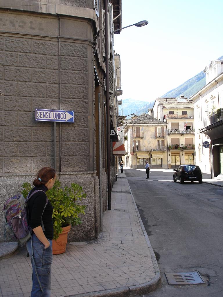 2006-08-25-19.17.14 Domodossola Christian